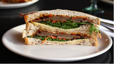 Sandwich De Pollo